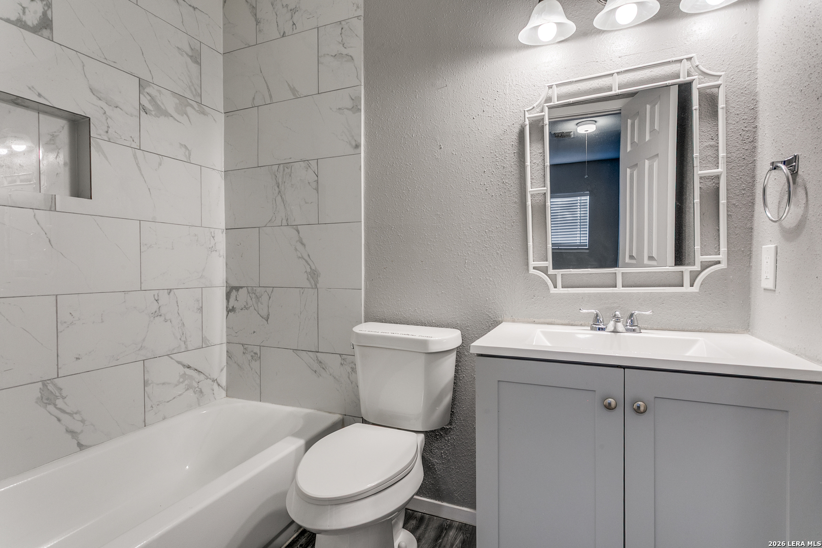 4031 Sunrise Bluff Drive San Antonio TX 78244
