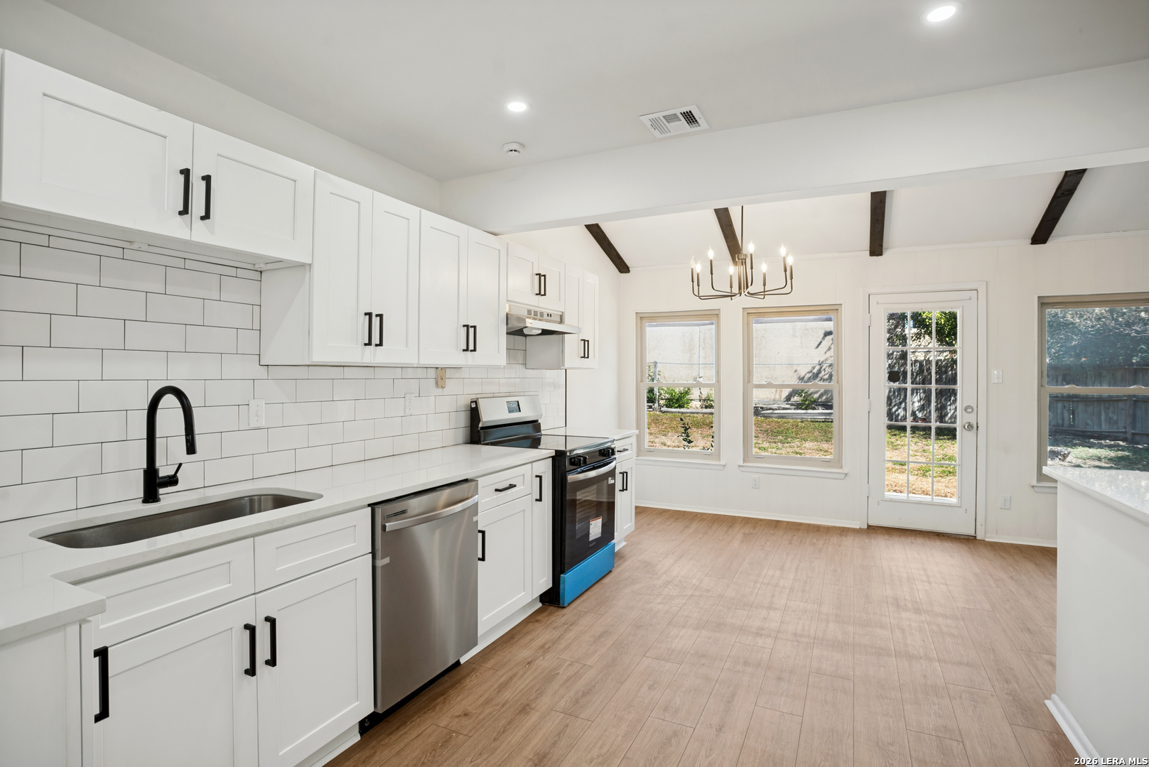9114 Pitcairn San Antonio TX 78254