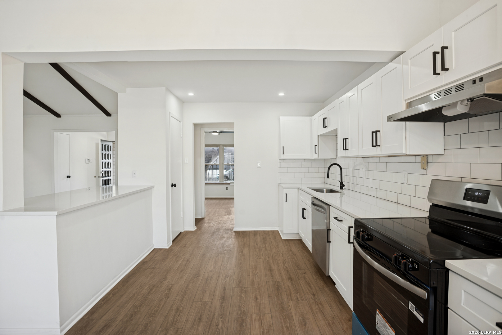9114 Pitcairn San Antonio TX 78254