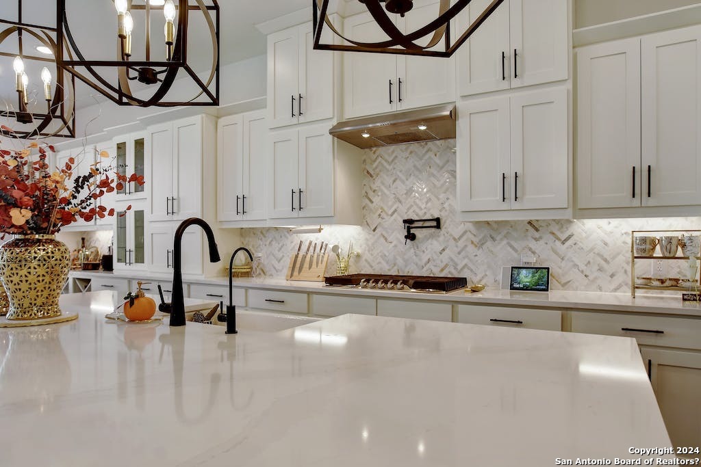 120 Wild Rose Hill Boerne TX 78006