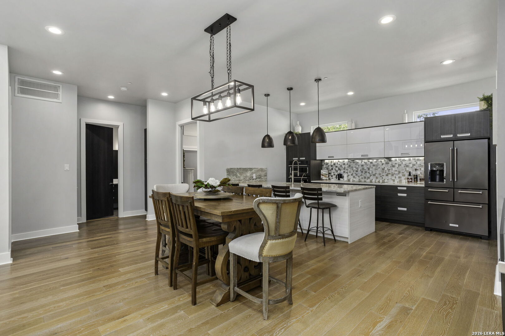 326 Clay San Antonio TX 78204