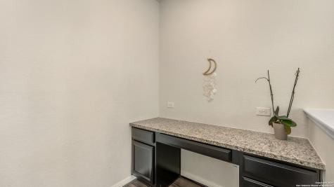 9521 Dak Avenue San Antonio TX 78254