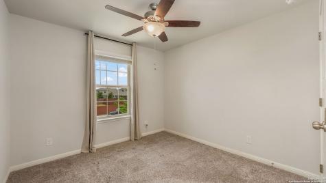 9521 Dak Avenue San Antonio TX 78254