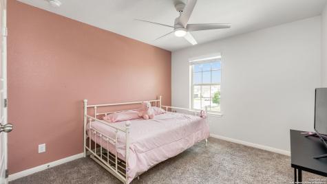 9521 Dak Avenue San Antonio TX 78254