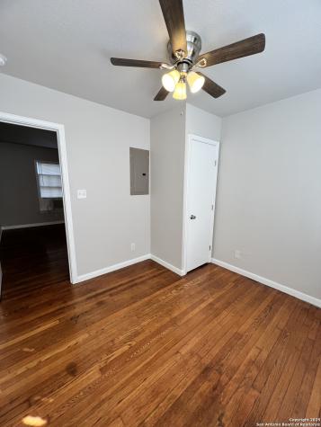 734 Donaldson Avenue San Antonio TX 78201