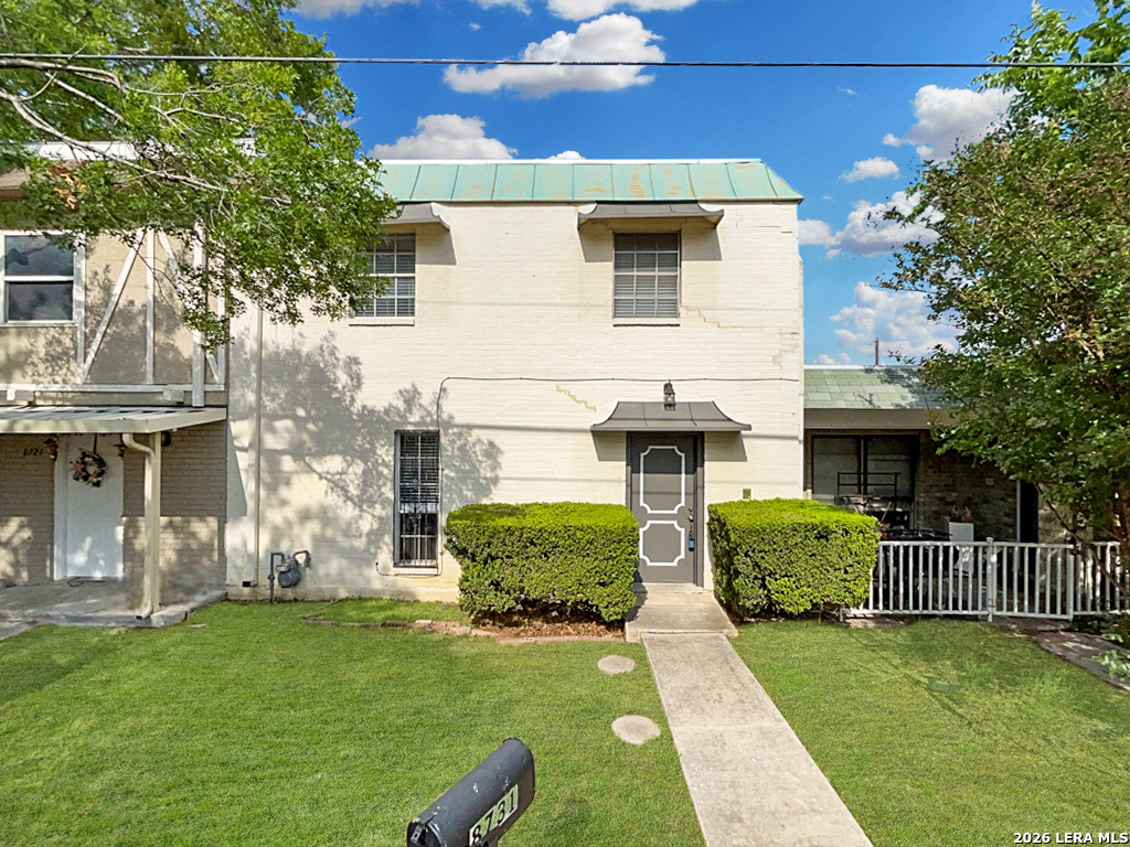 8731 Tradewind Drive Windcrest TX 78239