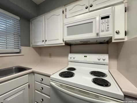 8731 Tradewind Drive Windcrest TX 78239