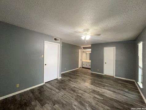 8731 Tradewind Drive Windcrest TX 78239