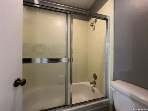 8731 Tradewind Drive Windcrest TX 78239