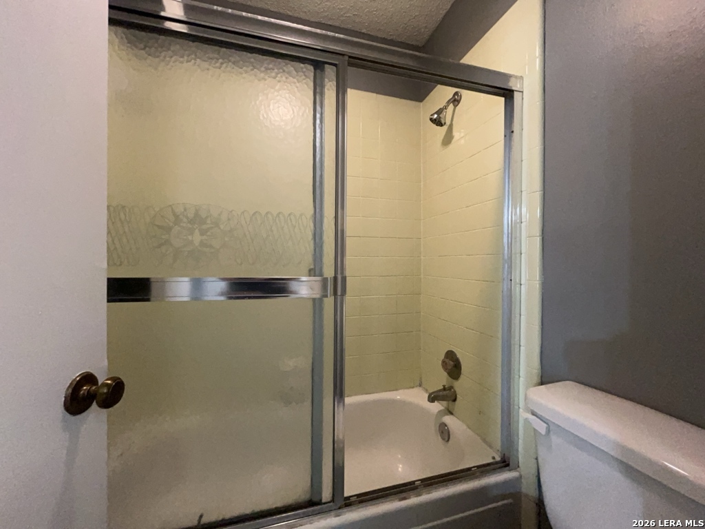 8731 Tradewind Drive Windcrest TX 78239