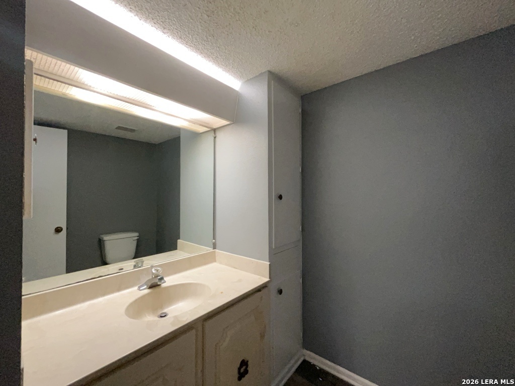8731 Tradewind Drive Windcrest TX 78239