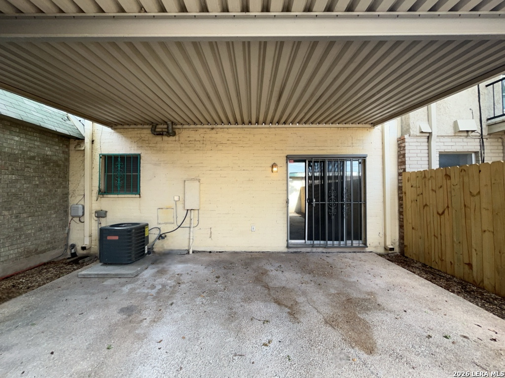 8731 Tradewind Drive Windcrest TX 78239