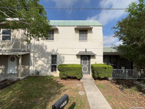8731 Tradewind Drive Windcrest TX 78239