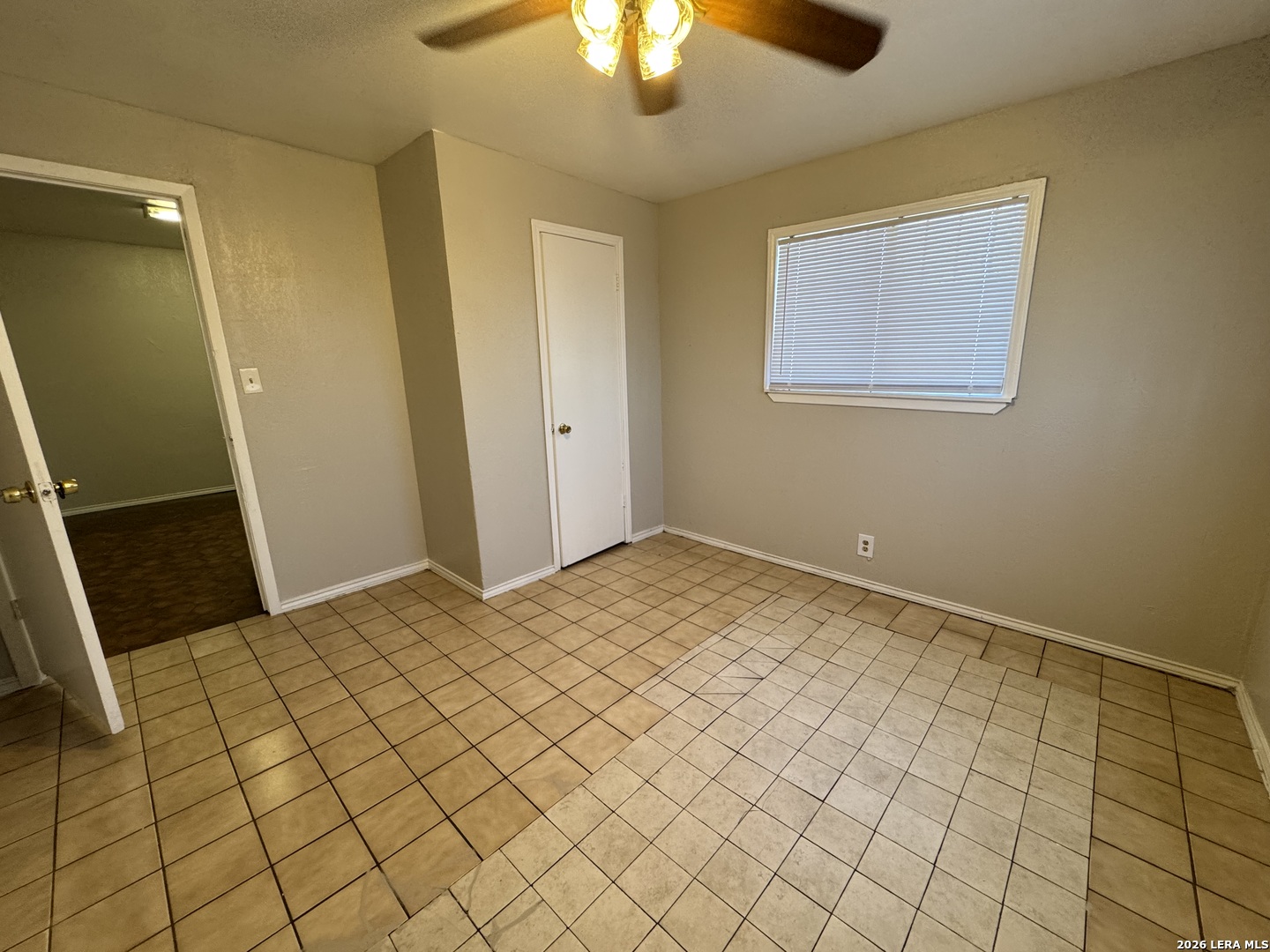 811 S General Mcmullen San Antonio TX 78237