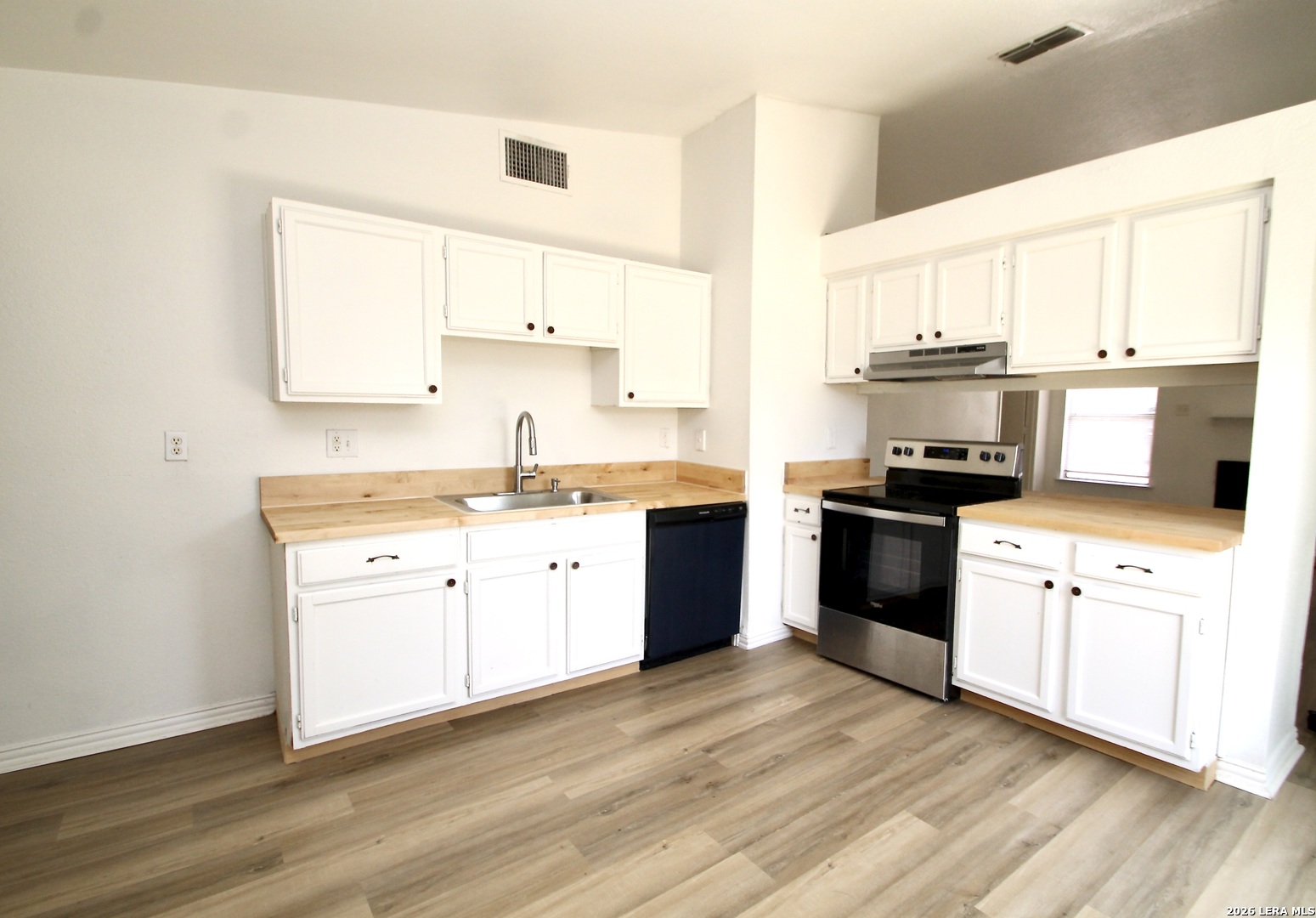 4001 Colonial Sun Drive San Antonio TX 78244