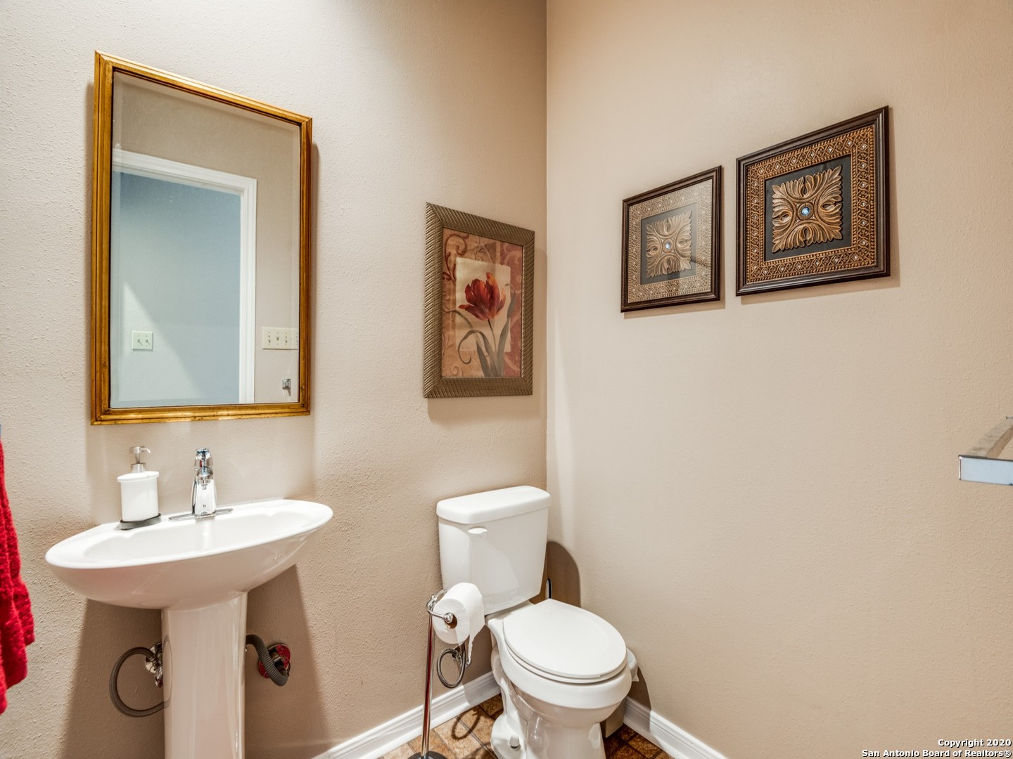 165 Chapel Hill Circle San Antonio TX 78240