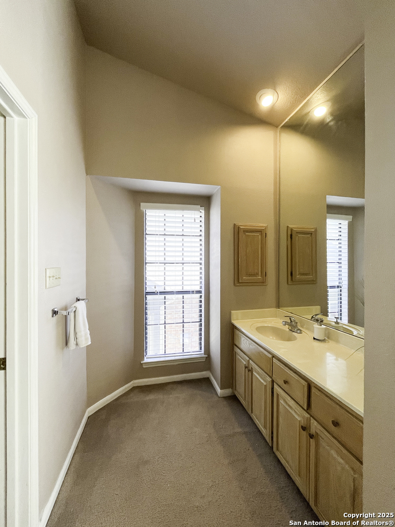 165 Chapel Hill Circle San Antonio TX 78240