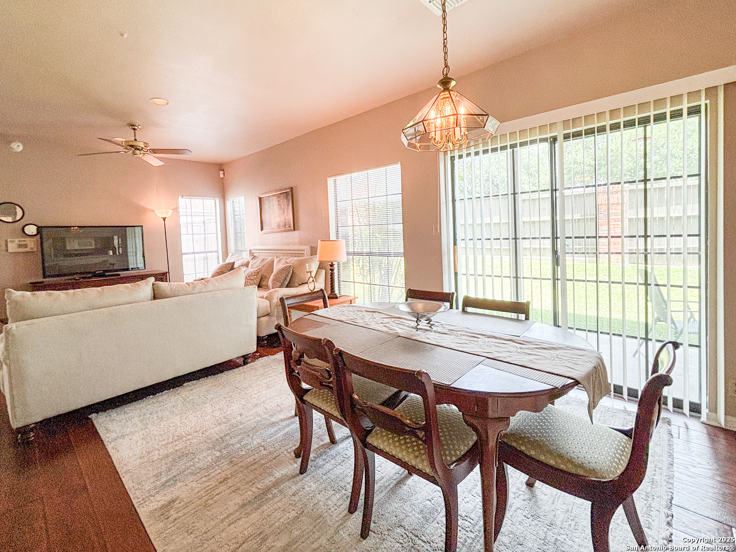 165 Chapel Hill Circle San Antonio TX 78240