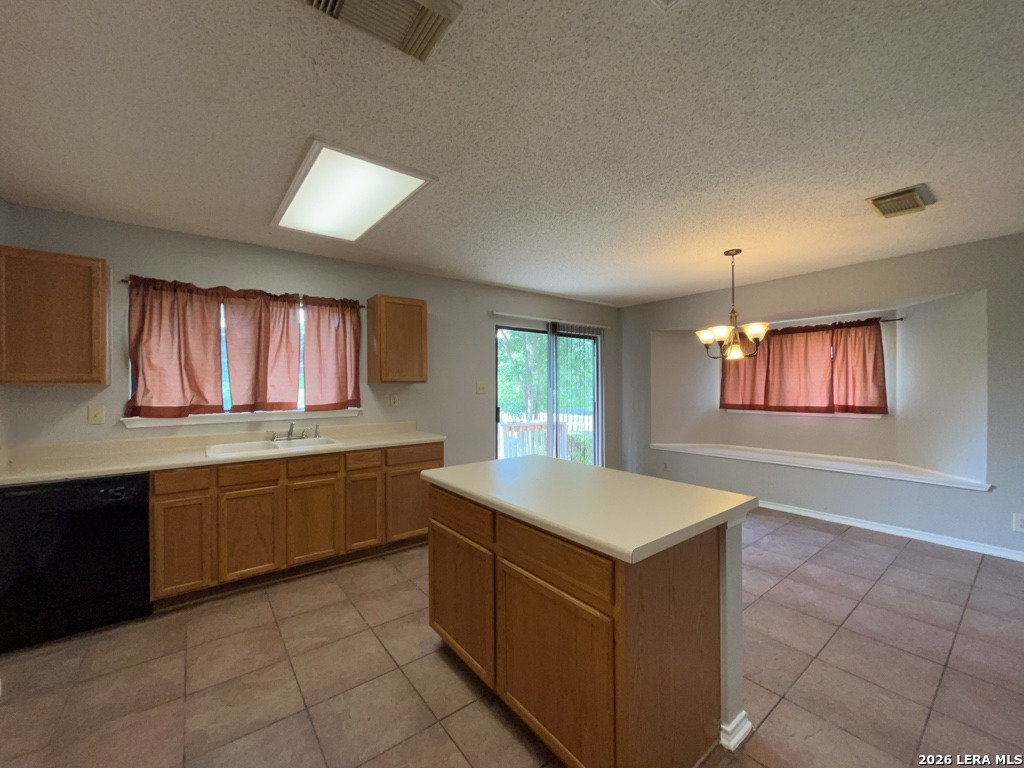 7322 Raintree Forest San Antonio TX 78233