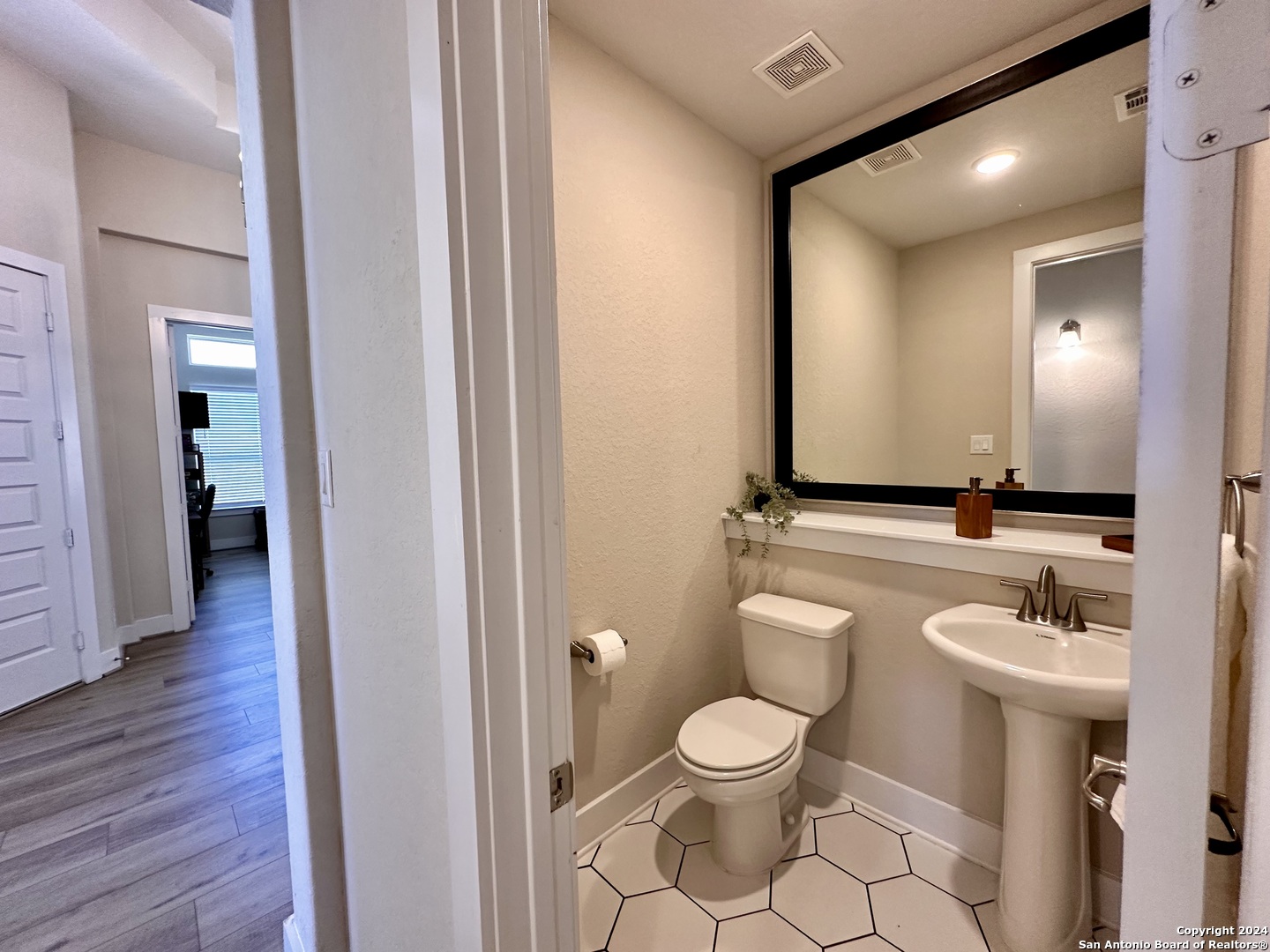 24718 Malka San Antonio TX 78261