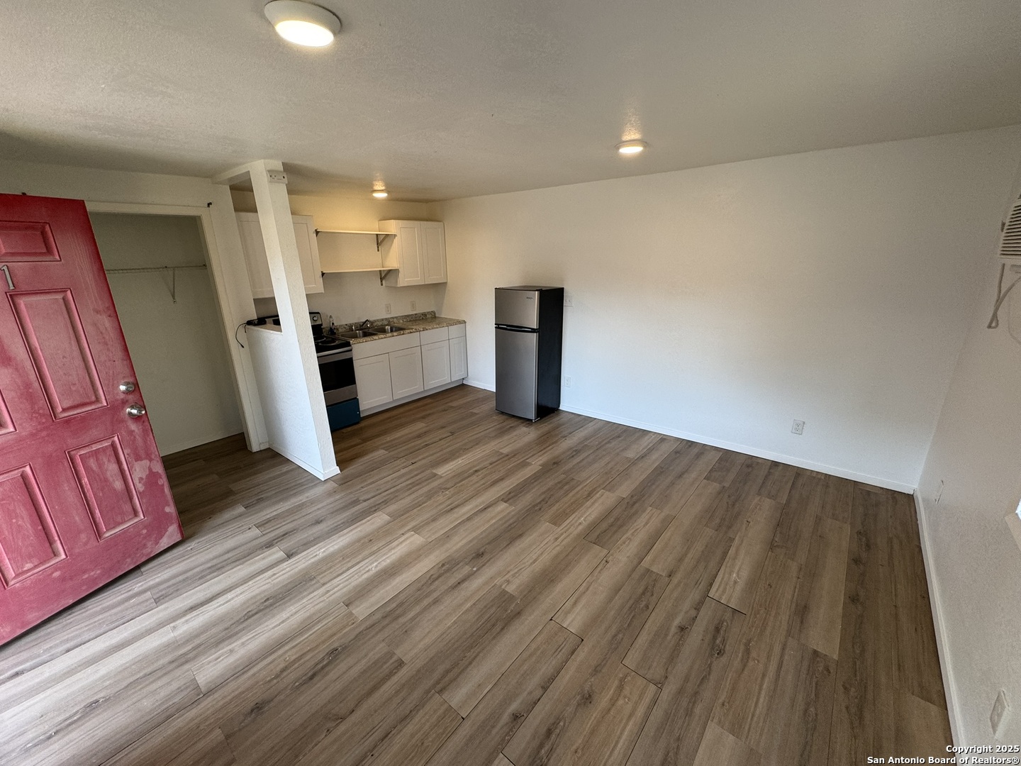 411 Cincinnati San Antonio TX 78201