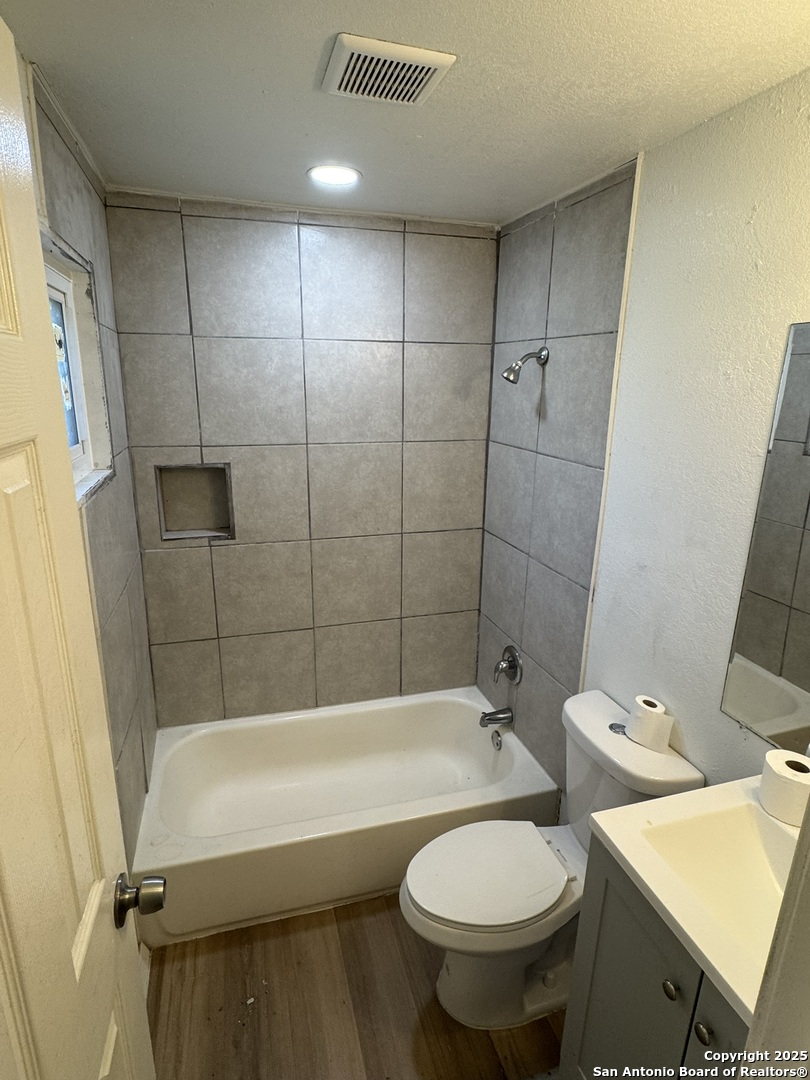 411 Cincinnati San Antonio TX 78201