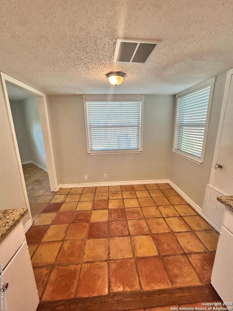 8573 Echo Creek Lane San Antonio TX 78240