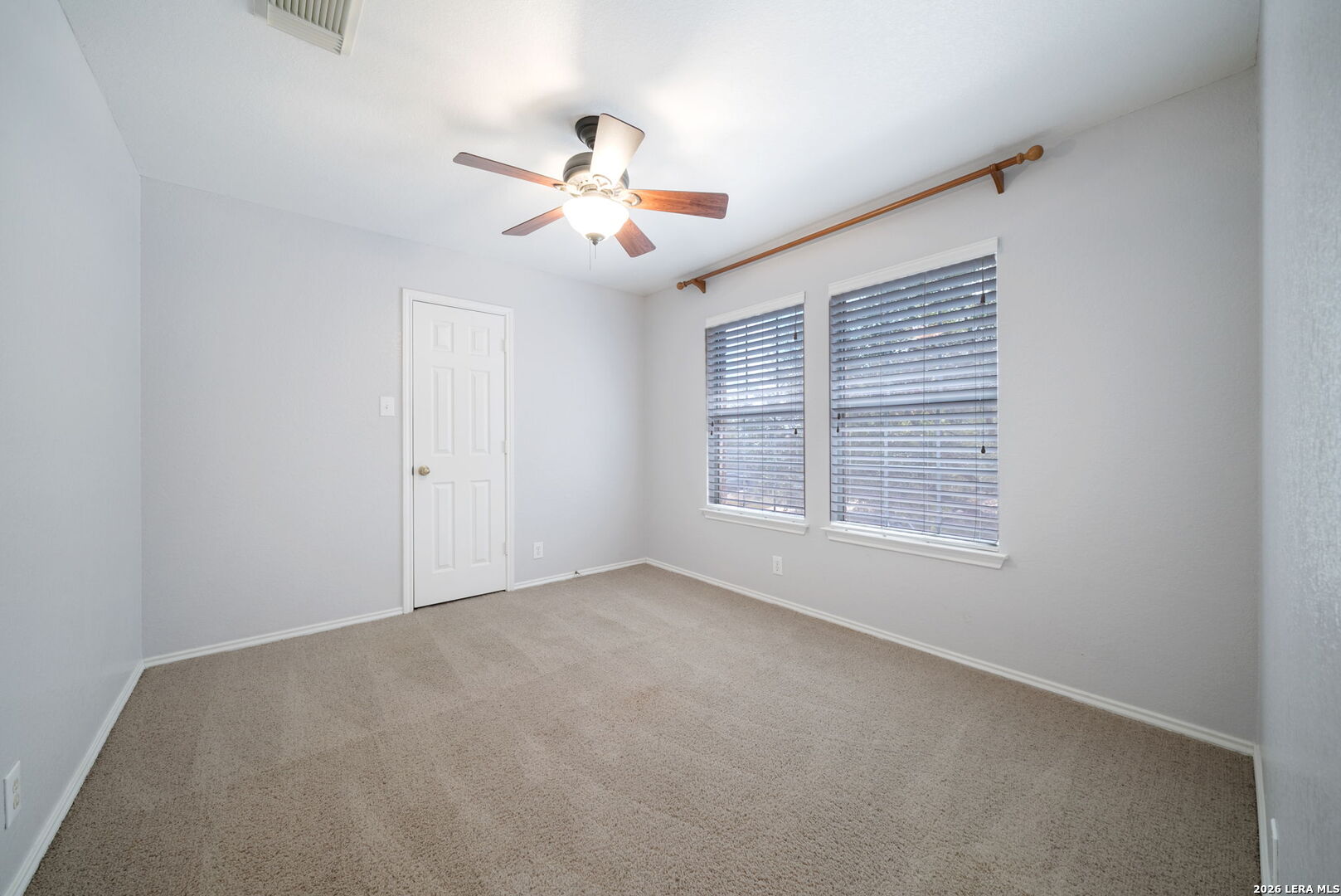 136 Longhorn Way Converse TX 78108