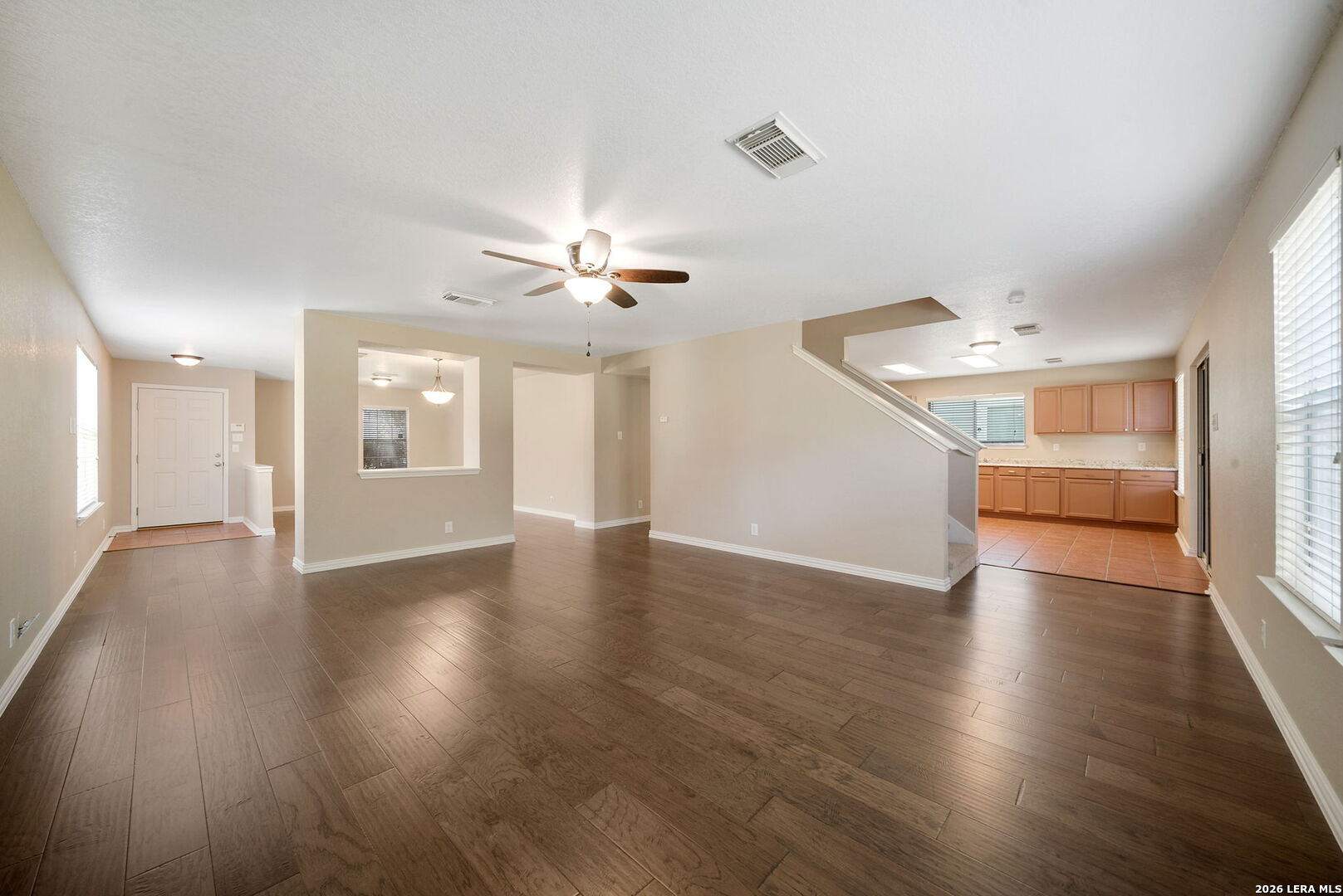 136 Longhorn Way Converse TX 78108