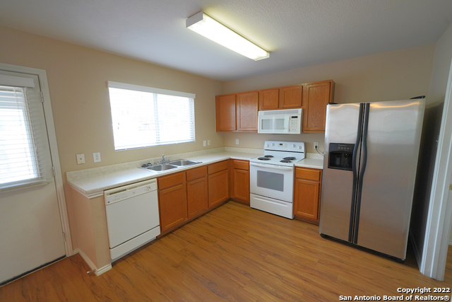 109 Willow Hill Cibolo TX 78108