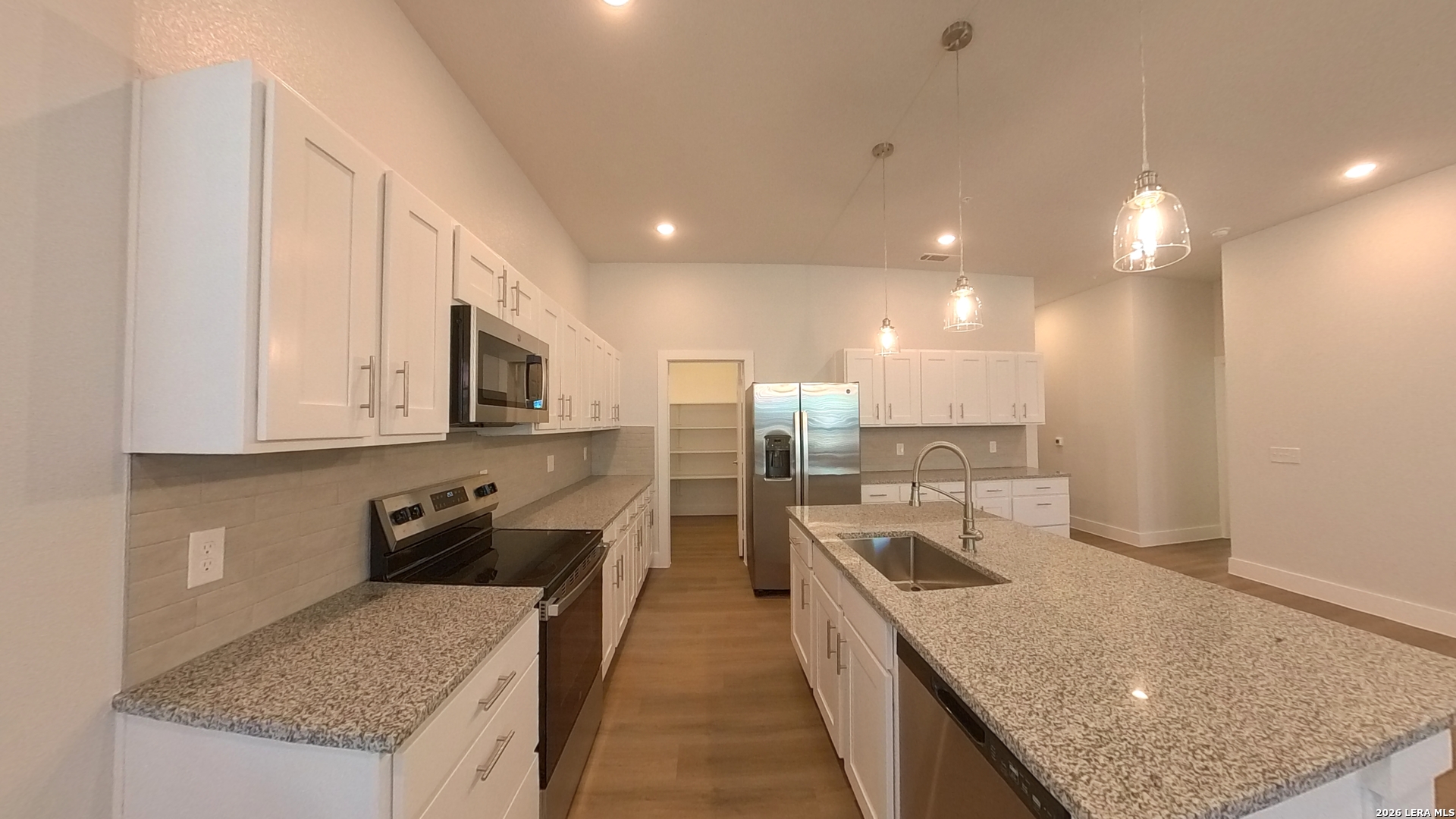 330 E Carson San Antonio TX 78208