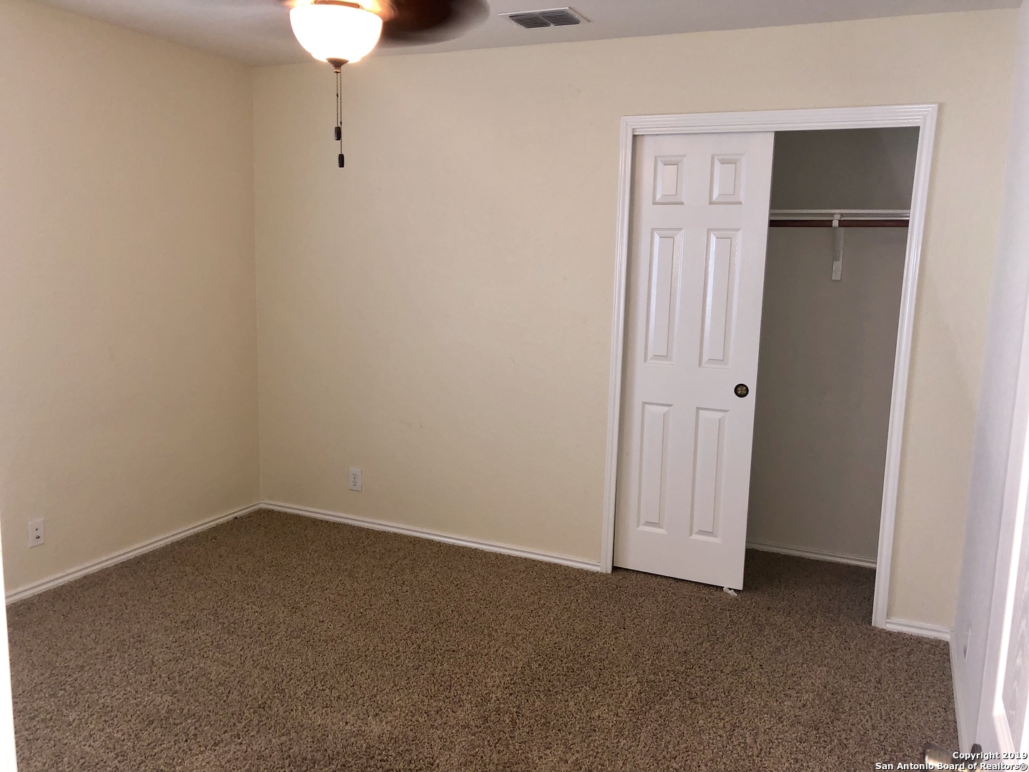 5123 Duke Field San Antonio TX 78227