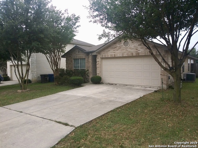 5123 Duke Field San Antonio TX 78227