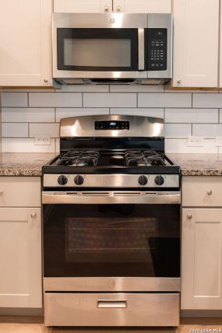 13119 Rosemary Cove St Hedwig TX 78152