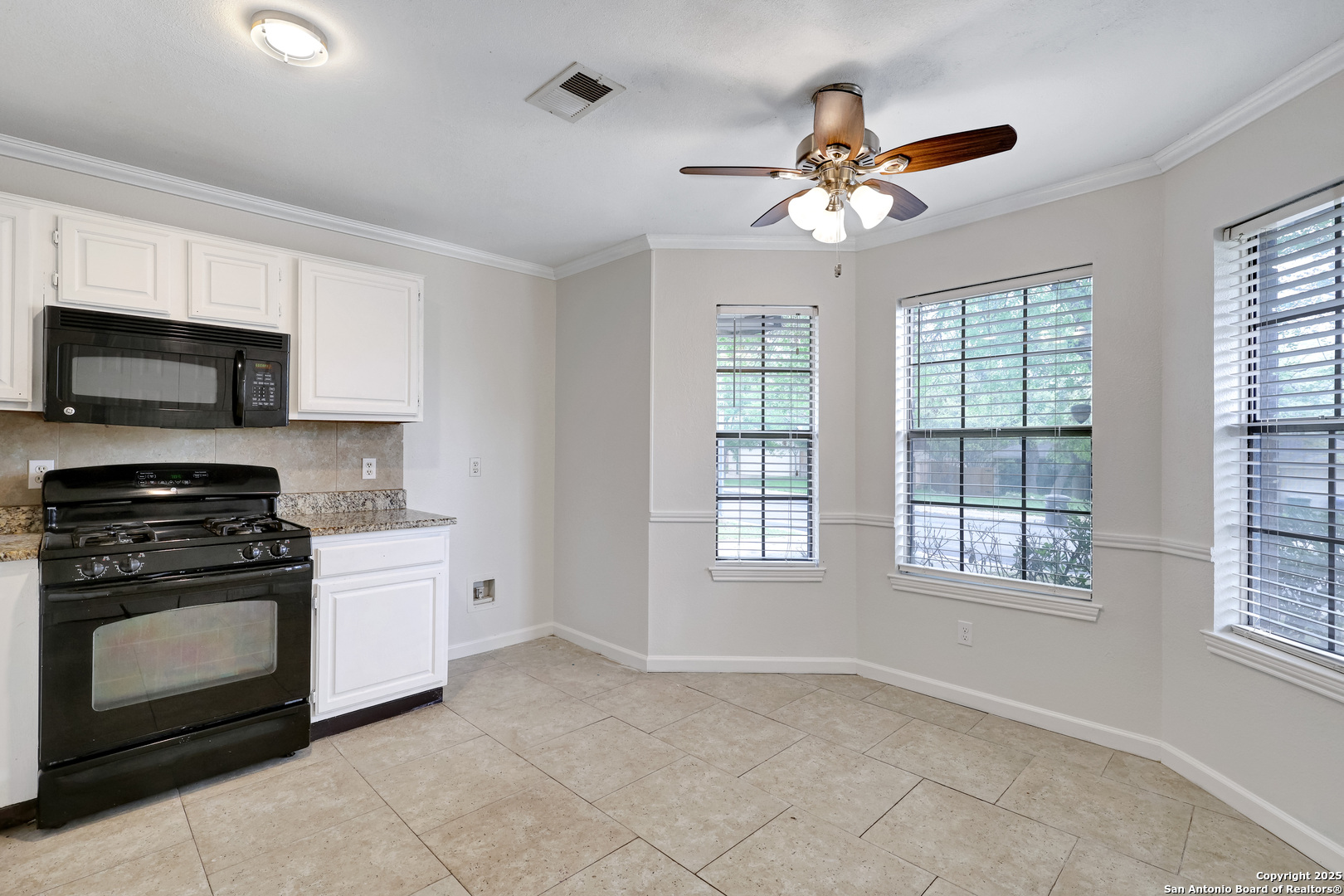 8615 Timber Lodge San Antonio TX 78250