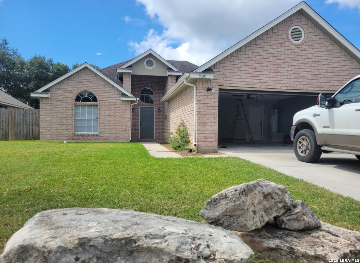 9310 Bowen Drive San Antonio TX 78250
