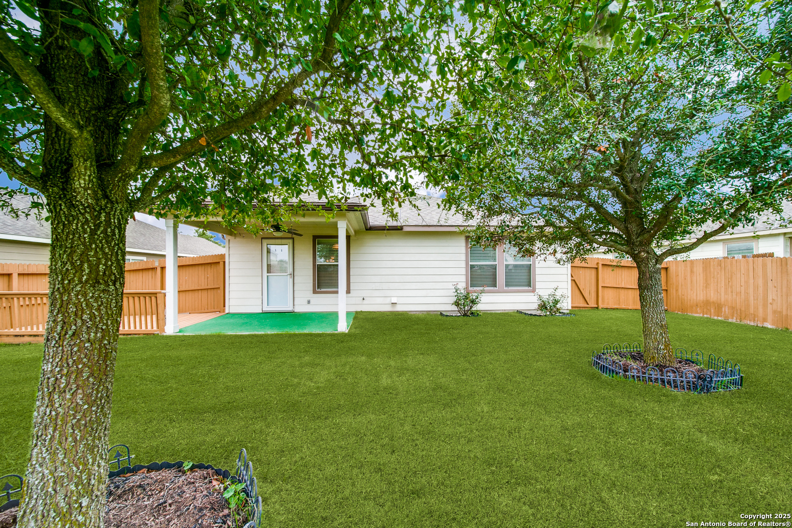 3608 Lazy Diamond Selma TX 78154