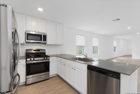 9126 Selene Place San Antonio TX 78252