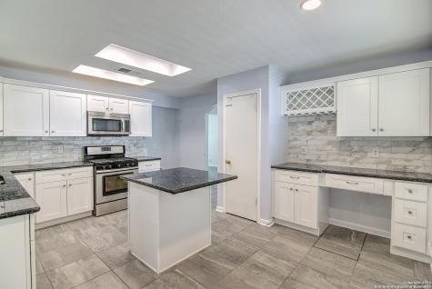 7423 Belmont Place San Antonio TX 78240