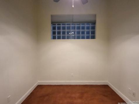 831 S Flores San Antonio TX 78204