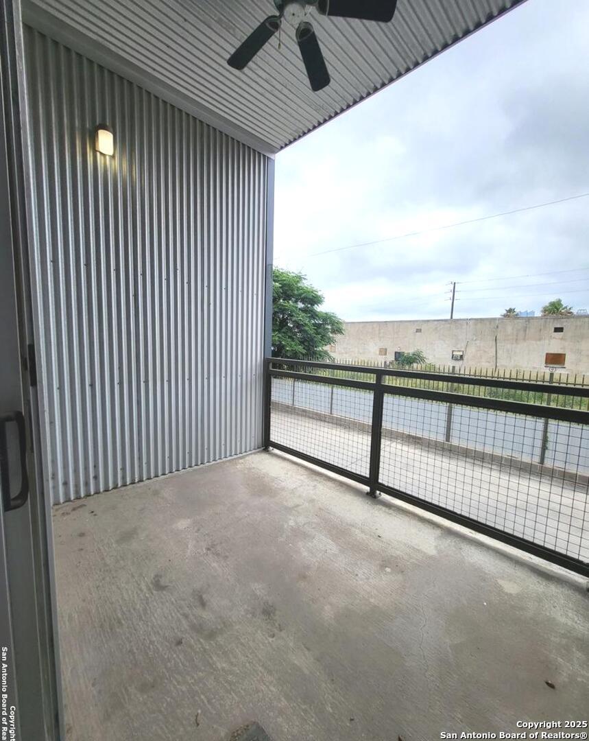 831 S Flores San Antonio TX 78204