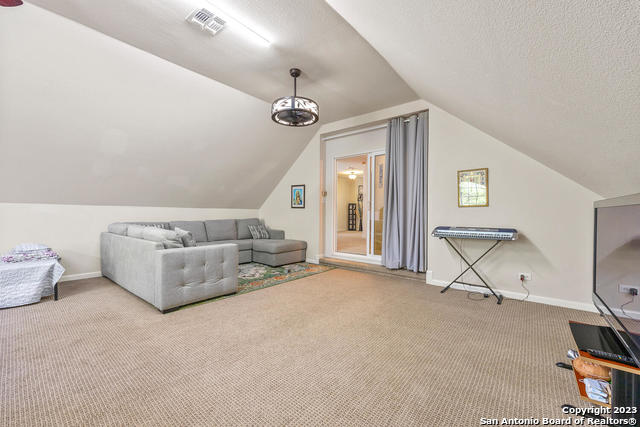 9634 Jason Bend Helotes TX 78023
