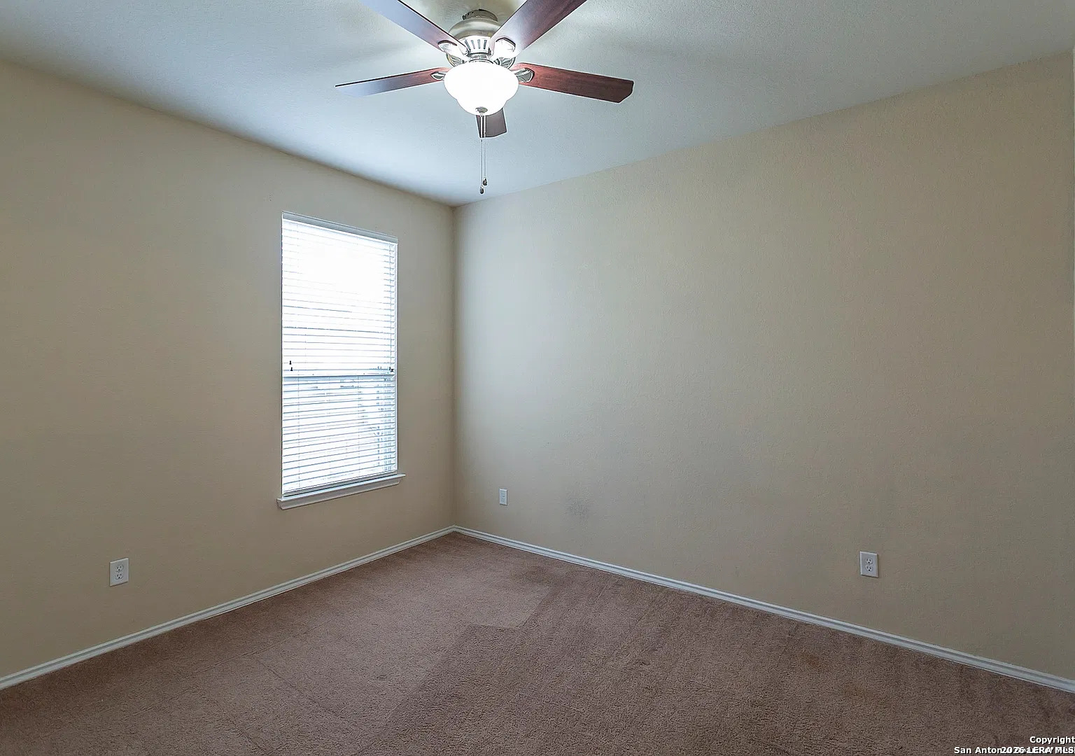 7535 Derby Vista Selma TX 78154