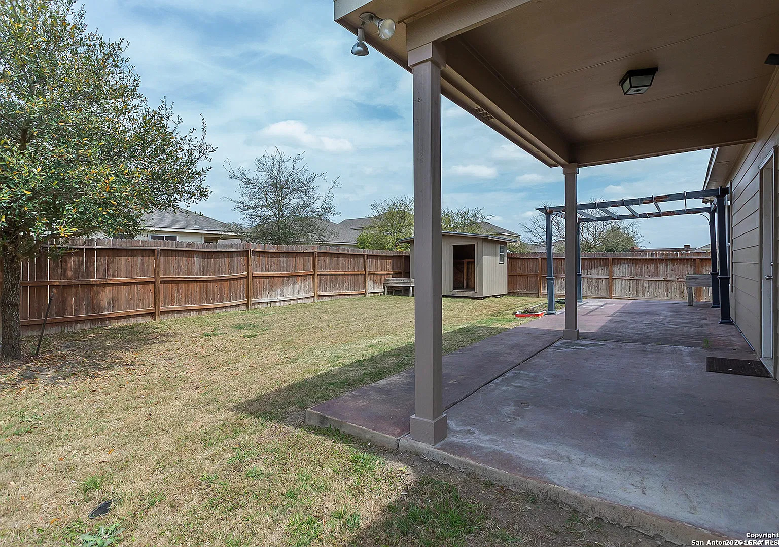 7535 Derby Vista Selma TX 78154