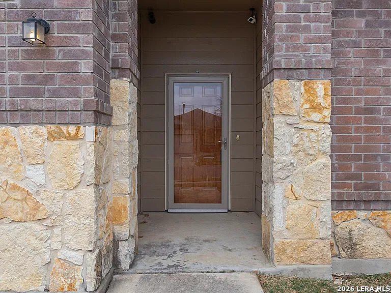 7535 Derby Vista Selma TX 78154