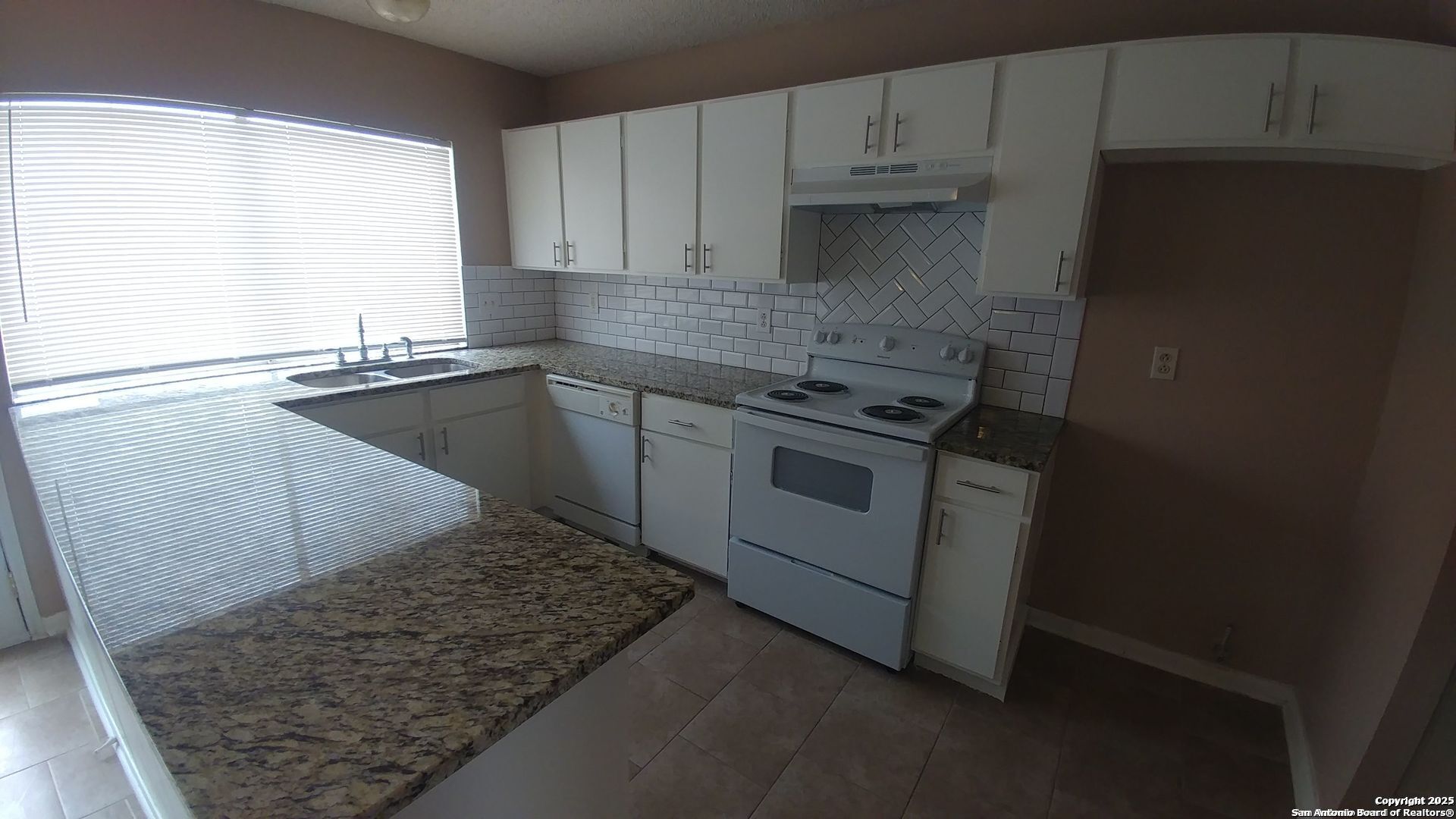 6605 Spring Hurst San Antonio TX 78249