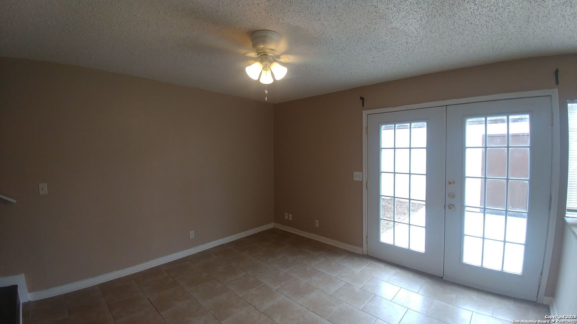 6605 Spring Hurst San Antonio TX 78249