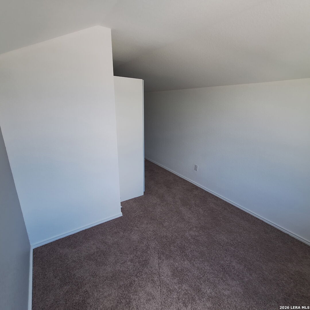 7033 Elm Cove San Antonio TX 78244