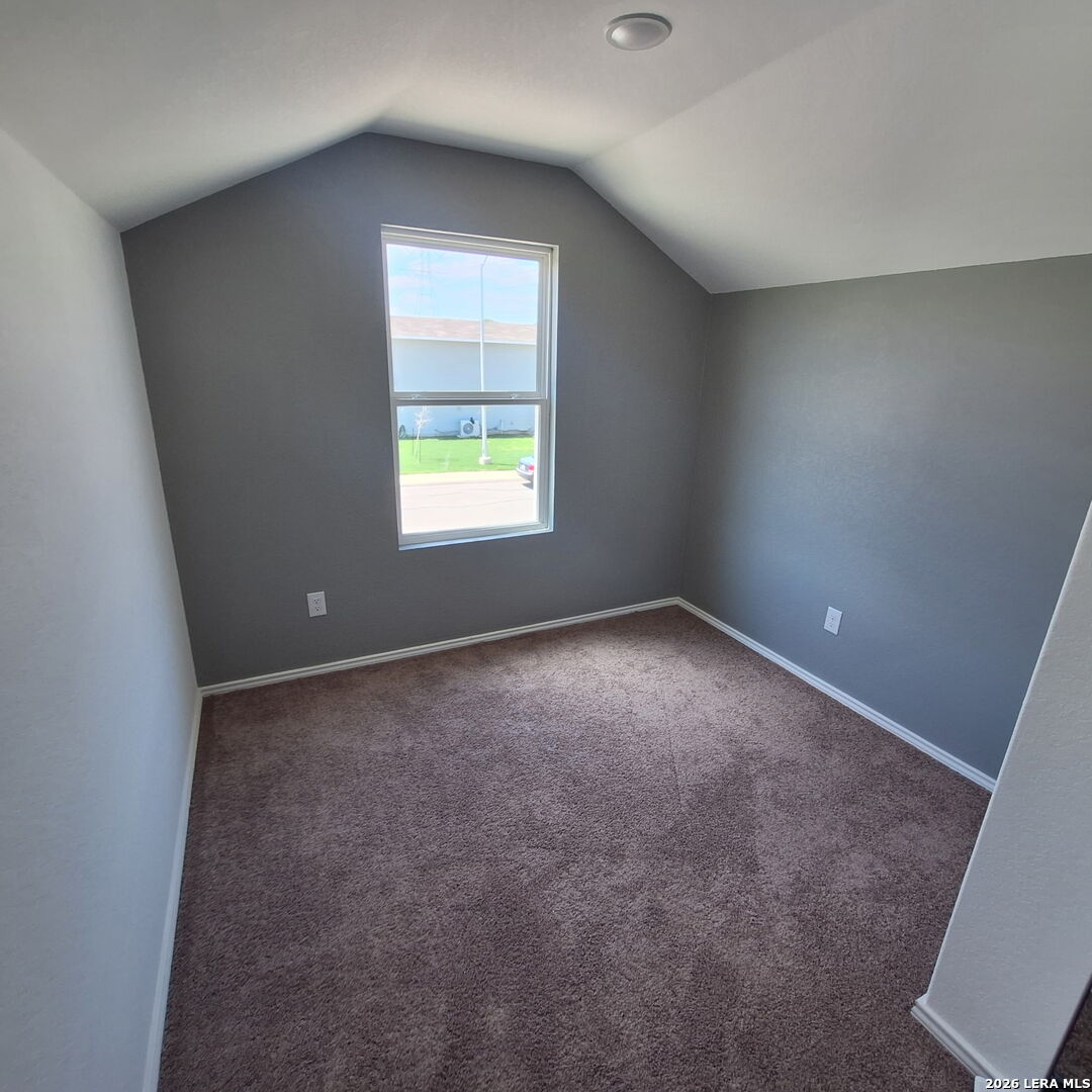 7033 Elm Cove San Antonio TX 78244