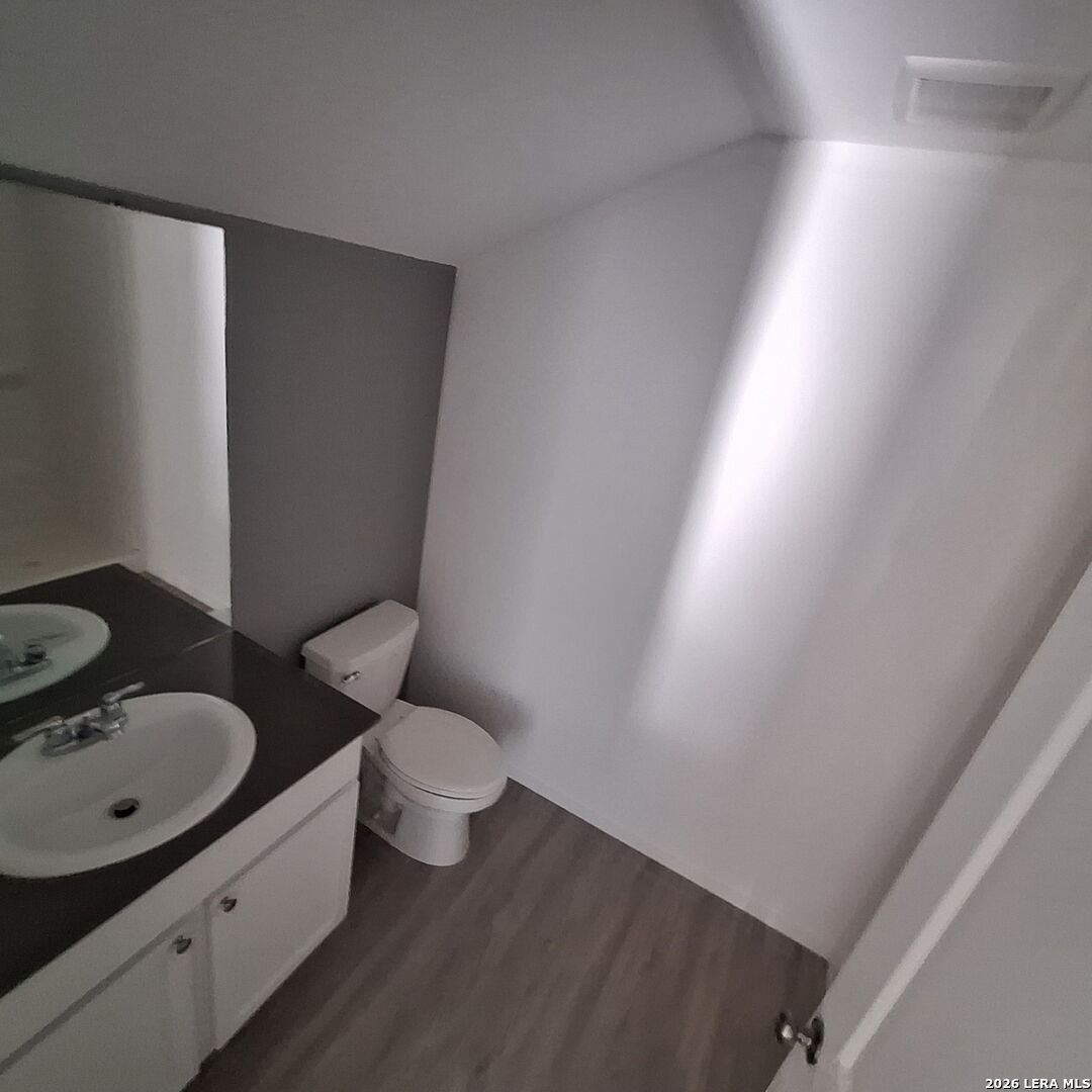 7033 Elm Cove San Antonio TX 78244